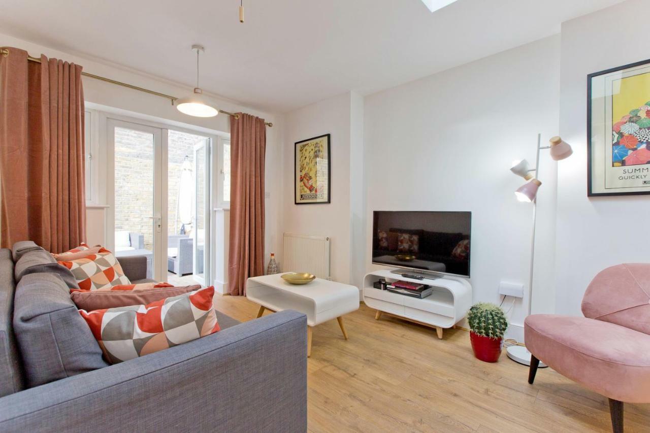 Highbury Fieldway Apartment Londra Exterior foto