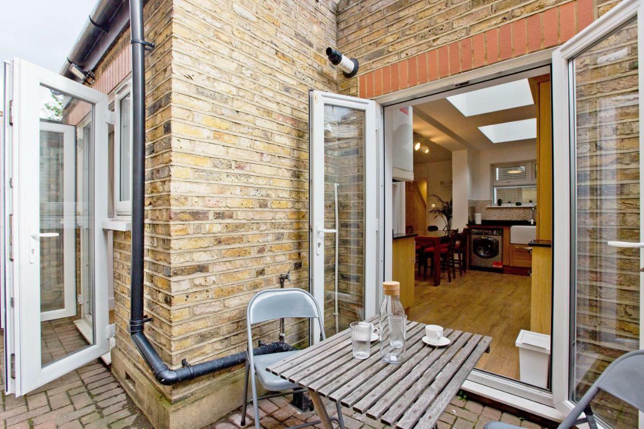 Highbury Fieldway Apartment Londra Exterior foto