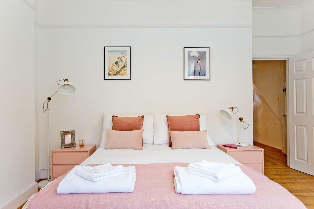 Highbury Fieldway Apartment Londra Exterior foto