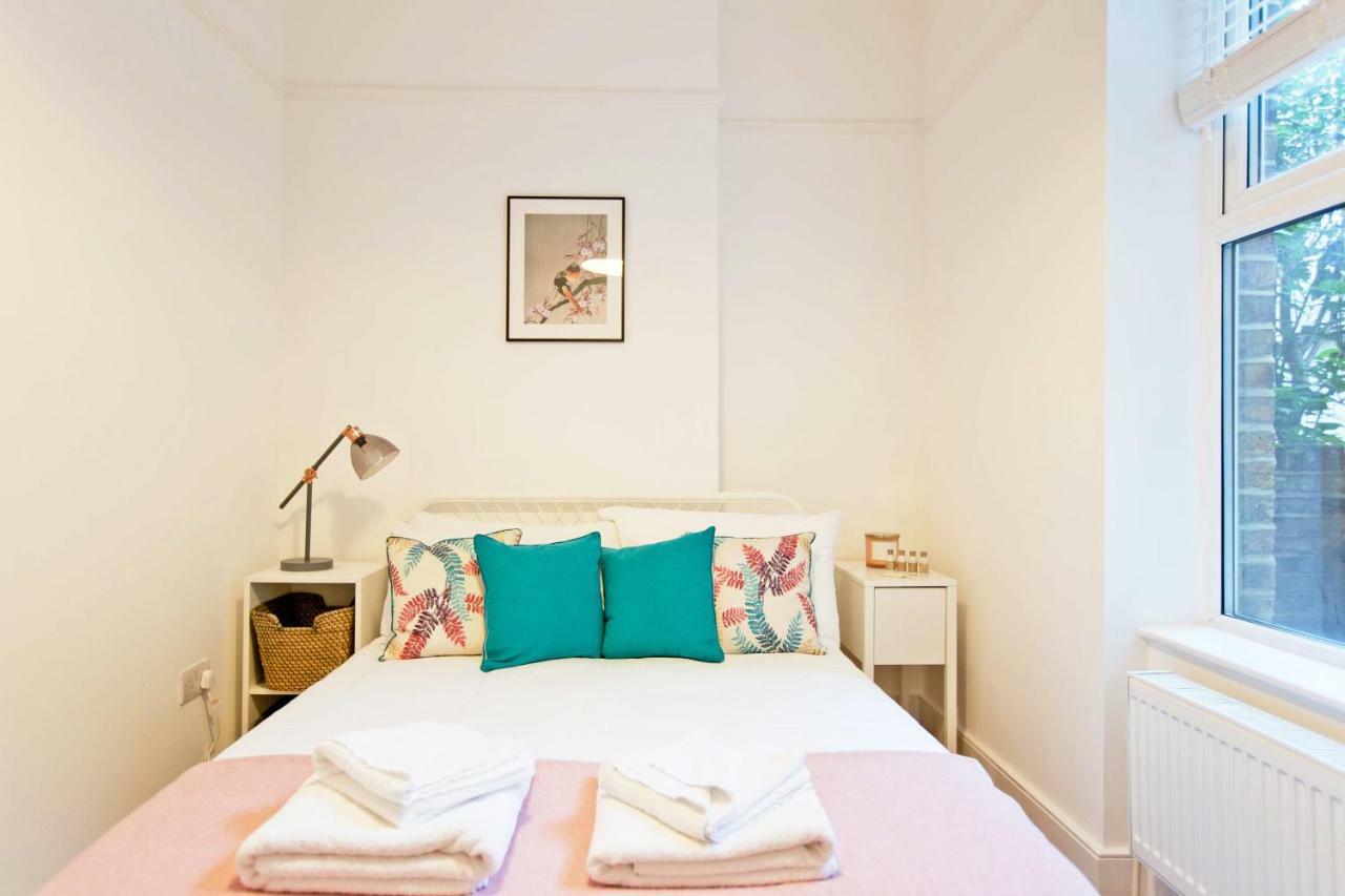 Highbury Fieldway Apartment Londra Exterior foto