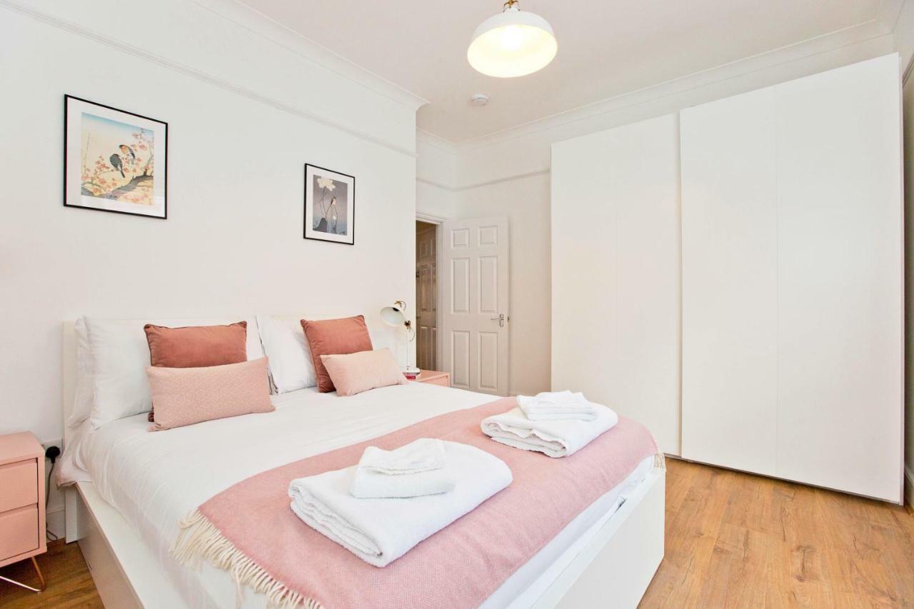 Highbury Fieldway Apartment Londra Exterior foto
